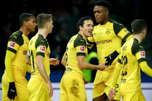 库里7中0施罗德首秀12中2 勇士遭灰熊51分血洗